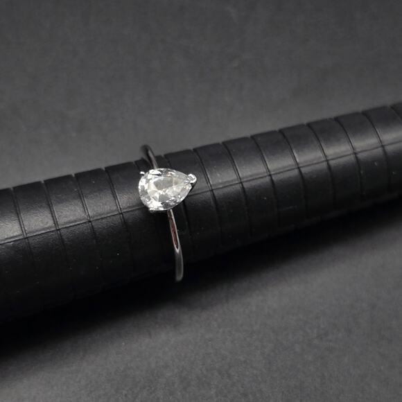 NVC Pear Cut CZ Ring Size 8 Silver Plated Band Tear Drop - Picture 8 of 10